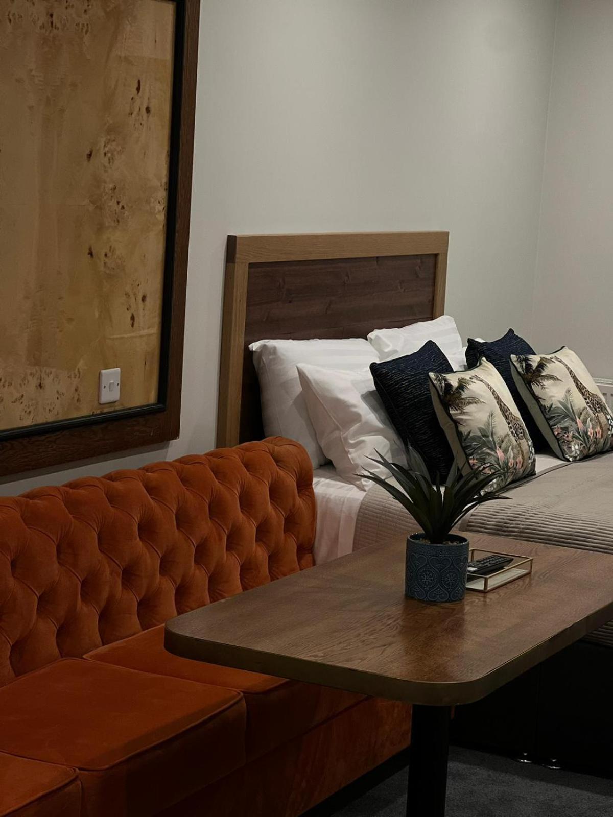 53 Luxury Rooms メイヌース エクステリア 写真